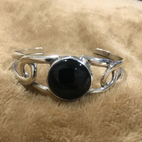 TAXCO Black Onyx Cabochon and Split Shank Sterling Silver Cuff Bangle - Picture 5 of 8